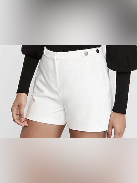 Express Pants - Express High Waisted Shorts White Size 6 NWT